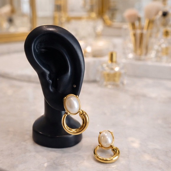 Jewelry - Elegant Gold and Pearl Earrings Chunky Jewelry
